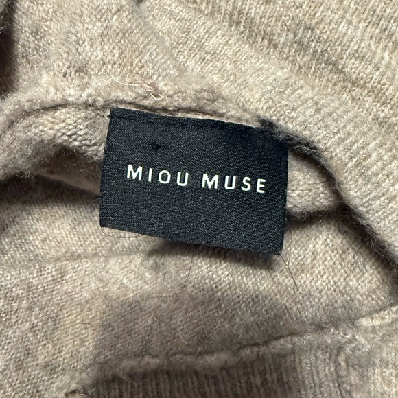 Cozy Tan Women's Sweater Lounge set - Picture 4 of 7